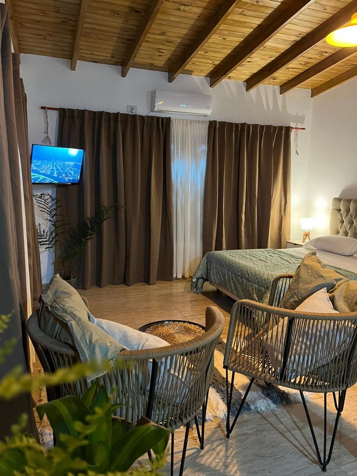Lh Quinta 4 *